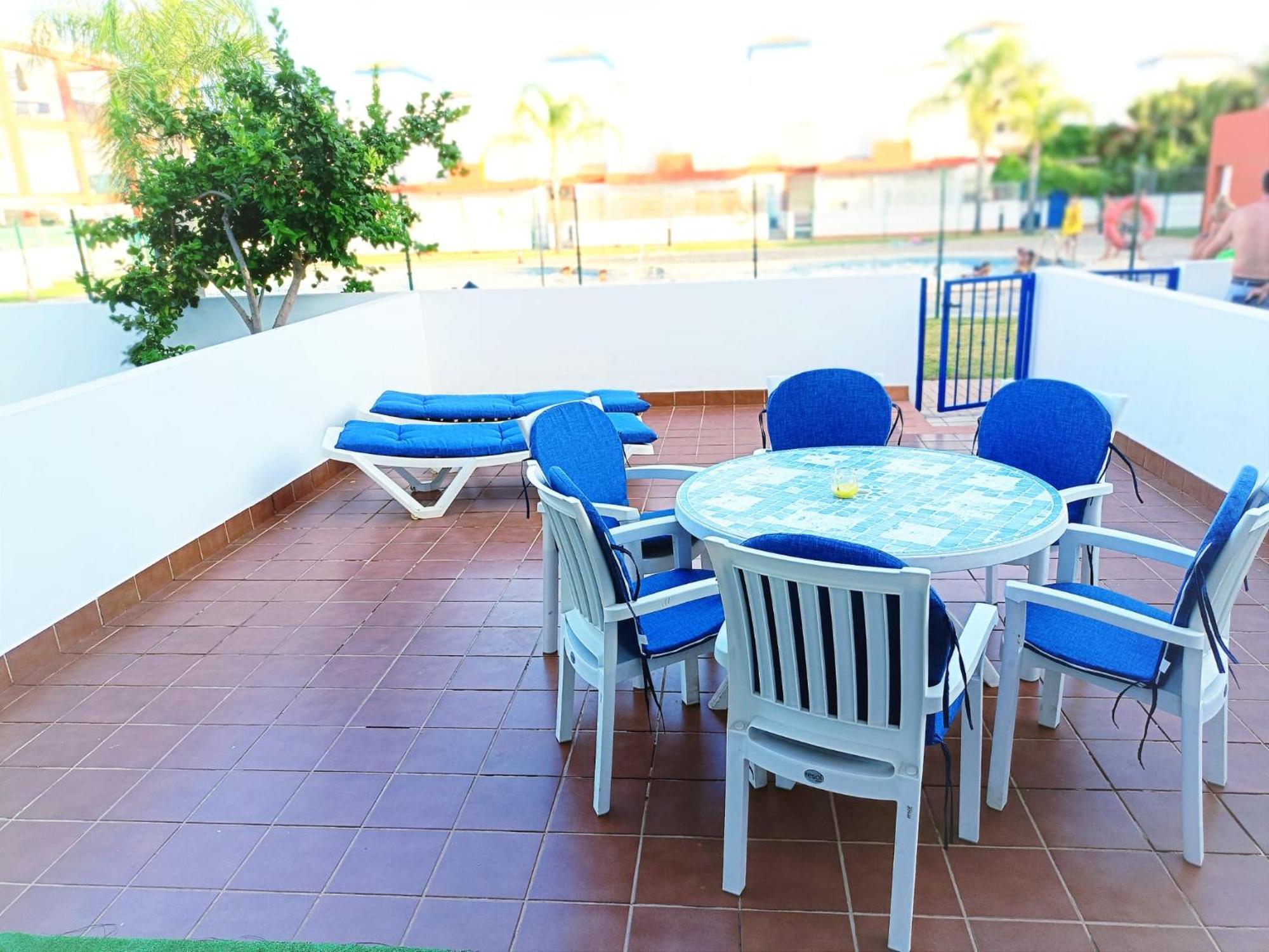 Casa Familiar A Pie De Piscina Villa Vera Exteriör bild